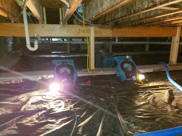 Crawlspace Water Removal in South Lyon